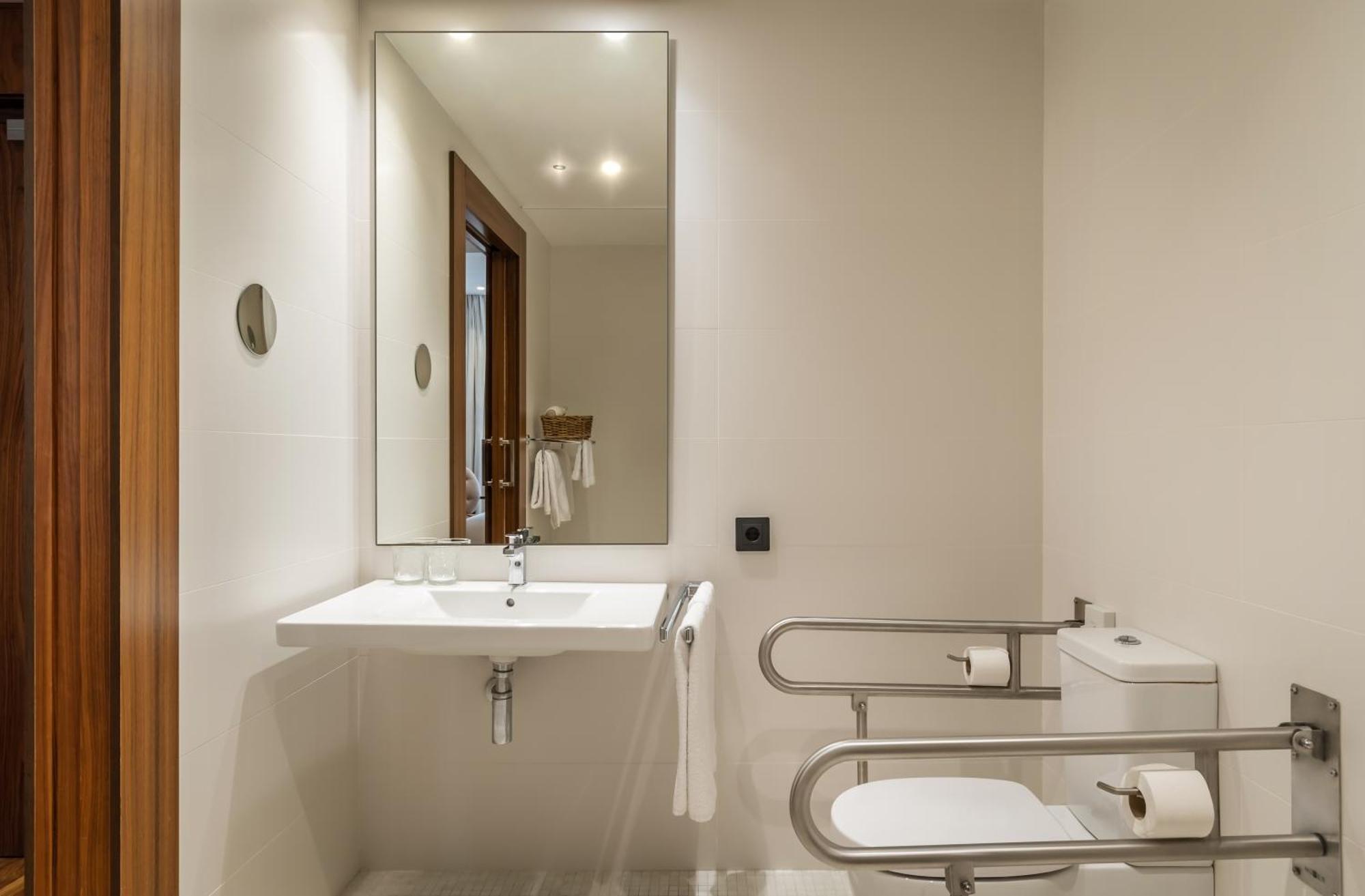 Sb Glow 4 Sup 4* Barcelona